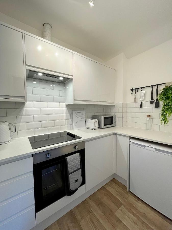 Central, Modern Apartment บอร์นมัธ ภายนอก รูปภาพ